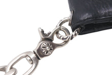 画像をギャラリービューアに読み込む, CHROME HEARTS クロムハーツ TV MAN クラシックチェーンハンドル クロスパッチ レザー ウォレット ブラック 美品 中古 4b001118