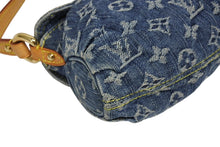 Load image into Gallery viewer, 極美品 LOUIS VUITTON ルイヴィトン ミニプリーティ ワンショルダーバッグ M95050 モノグラム デニム インディゴブルー 中古 4b011189