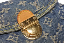 Load image into Gallery viewer, LOUIS VUITTON ルイヴィトン ミニプリーティ ワンショルダーバッグ M95050 モノグラム デニム インディゴブルー 美品 中古 4b011187
