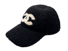 Load image into Gallery viewer, 極美品 CHANEL シャネル 25AW ムートンキャップ ハット 帽子 AAB264 ココマーク ブラック ホワイト 中古 4b010861