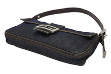Load image into Gallery viewer, FENDI フェンディ マンマバケット ワンショルダーバッグ 26424 デニム レザー インディゴブルー シルバー金具 美品 中古 4b010954