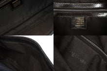 Load image into Gallery viewer, FENDI フェンディ マンマバケット ワンショルダーバッグ 26424 デニム レザー インディゴブルー シルバー金具 美品 中古 4b010954