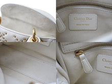 Load image into Gallery viewer, CHRISTIAN DIOR クリスチャンディオール LADY DIOR レディディオール スタッズスモールハンド 2WAYバッグ ホワイト 美品 中古 4b001124