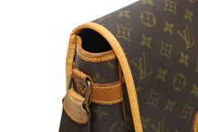 Load image into Gallery viewer, LOUIS VUITTON ルイ ヴィトン ジベシエールGM ショルダーバッグ M42249 モノグラム キャンバス ブラウン 美品 中古 4b011252