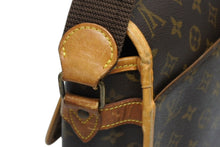 Load image into Gallery viewer, LOUIS VUITTON ルイ ヴィトン ジベシエールGM ショルダーバッグ M42249 モノグラム キャンバス ブラウン 美品 中古 4b011252