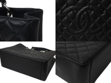 Load image into Gallery viewer, CHANEL シャネル マトラッセ GSTチェーントート A50995 13番台 キャビアスキン ブラック シルバー金具 美品 中古 4b001130