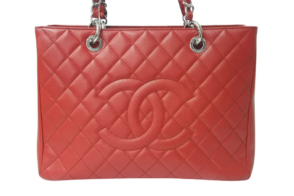 極美品 CHANEL シャネル マトラッセ GST チェーントートバッグ A50995 17番台 キャビアスキン レッド シルバー金具 中古 4b001132