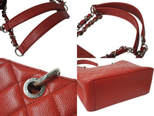 Load image into Gallery viewer, 極美品 CHANEL シャネル マトラッセ GST チェーントートバッグ A50995 17番台 キャビアスキン レッド シルバー金具 中古 4b001132