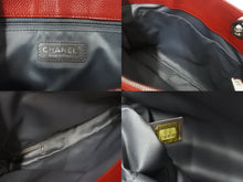 Load image into Gallery viewer, 極美品 CHANEL シャネル マトラッセ GST チェーントートバッグ A50995 17番台 キャビアスキン レッド シルバー金具 中古 4b001132