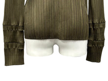 Load image into Gallery viewer, 極美品 ISSEY MIYAKE イッセイミヤケ PLEATS PLEASE プリーツプリーズ 長袖シャツ PP91-JJ203 サイズ4 カーキ 中古 4b010935