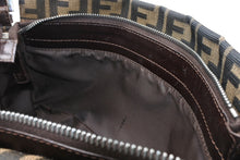 Load image into Gallery viewer, FENDI フェンディ ズッカ柄 ワンショルダーバッグ イタリア製 キャンバス レザー ブラウン シルバー金具 美品 中古 4b011245