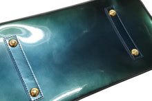 Load image into Gallery viewer, 新品同様 LOUIS VUITTON ルイヴィトン アルマGM ハンドバッグ M91612 モノグラム ヴェルニ ブルーニュイ ゴールド金具 中古 4b011391