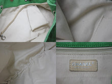Load image into Gallery viewer, CHANEL シャネル ココマーク トートバッグ ハンドバッグ 18番台 キャビアスキン グリーン シルバー金具 美品 中古 4b001140
