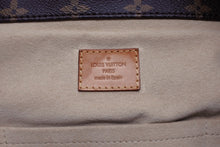 Load image into Gallery viewer, LOUIS VUITTON ルイヴィトン アーツィーMM ワンショルダーバッグ M40249 モノグラム PVC レザー ゴールド金具 美品 中古 4b011380