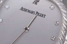 Load image into Gallery viewer, 極美品 AUDEMARS PIGUET オーデマピゲ コブラ 腕時計 重量約78.5g 14647BC K18WG 12P 手巻き 中古 4b011427