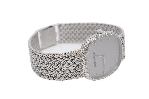 極美品 AUDEMARS PIGUET オーデマピゲ コブラ 腕時計 重量約78.5g 14647BC K18WG 12P 手巻き 中古 4b011427