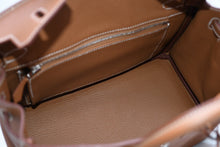 Load image into Gallery viewer, 新品未使用 HERMES エルメス バーキン25 ハンドバッグ K刻印 トゴ ゴールド シルバー金具 中古 4b012213