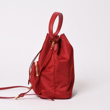 画像をギャラリービューアに読み込む, 極美品 PRADA プラダ 2WAY 巾着 ショルダーバッグ トライアングルロゴ テスート サフィアーノレザー レッド ゴールド金具 中古 4b013926