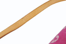 Load image into Gallery viewer, 極美品 LOUIS VUITTON ルイヴィトン ミニプリーティ ワンショルダーバッグ M95216 モノグラム デニム ピンク 中古 4b011188