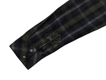 Load image into Gallery viewer, CHROME HEARTS クロムハーツ レザー切り替え 長袖ネルシャツ サイズSM フレアニー クロスボールボタン チェック柄 美品 中古 4b011447