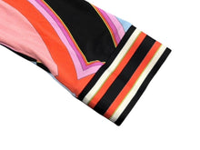 Load image into Gallery viewer, Emilio Pucci エミリオ プッチ カットソー 長袖 マルチカラー レーヨン シルク サイズ38 シルバー金具 66RN48 美品 中古 4b011221