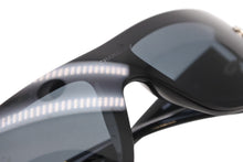 Load image into Gallery viewer, CHANEL シャネル サングラス アイウェア 5088-B c.501/87 サイズ120 ココマーク ラインストーン ブラック 美品 中古 4b011988