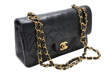 Load image into Gallery viewer, 極美品 CHANEL シャネル マトラッセ23 Wフラップ Wチェーンショルダーバッグ 4番台 ラムスキン ココマーク ブラック 中古 4b011577