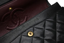 Load image into Gallery viewer, 極美品 CHANEL シャネル マトラッセ23 Wフラップ Wチェーンショルダーバッグ 4番台 ラムスキン ココマーク ブラック 中古 4b011577