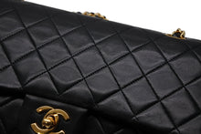 Load image into Gallery viewer, CHANEL シャネル マトラッセ25 Wフラップ Wチェーンショルダーバッグ A2600 1番台 ラムスキン ココマーク ブラック 美品 中古 4b011405