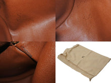 Load image into Gallery viewer, LOUIS VUITTON ルイヴィトン パピヨン30 モノグラムキャンバス ハンドバッグ 旧型 筒形 M51365 ブラウン 美品 中古 4b001161