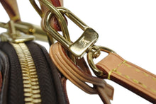 Load image into Gallery viewer, 極美品 LOUIS VUITTON ルイヴィトン アルマBB 2WAYハンドバッグ M46990 モノグラム ゴールド金具 現行モデル 中古 4b011549