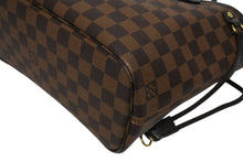 Load image into Gallery viewer, 極美品 LOUIS VUITTON ルイヴィトン 新型ネヴァーフルPM ハンドバッグ N41359 ダミエエベヌキャンバス ブラウン ゴールド金具 中古 4b011556