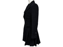 Load image into Gallery viewer, 極美品 CHANEL シャネル ツイードコート P64017V49031 サイズ34 ココマーク ブラック ネイビー プリーツ 中古 4b011496