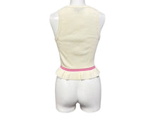 Load image into Gallery viewer, 極美品 CHANEL シャネル タンクトップ ノースリーブ トップス P78699K11361 サイズ34 ココマーク アイボリー ピンク ロゴ刺繍 中古 4b011498