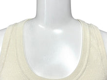 Load image into Gallery viewer, 極美品 CHANEL シャネル タンクトップ ノースリーブ トップス P78699K11361 サイズ34 ココマーク アイボリー ピンク ロゴ刺繍 中古 4b011498