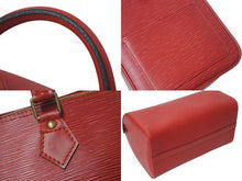 Load image into Gallery viewer, LOUIS VUITTON ルイヴィトン スピーディ30 ハンドバッグ M43007 エピ レザー レッド ゴールド金具 美品 中古 4b001169