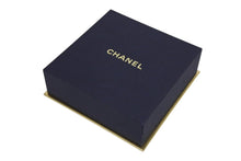 Load image into Gallery viewer, CHANEL シャネル 5連 ラインストーン ロング チェーン ネックレス 124.4g シルバー メタル ラインストーン ココマーク シルバー金具 美品 中古 4b011732