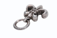 Load image into Gallery viewer, 極美品 CHROME HEARTS クロムハーツ BSフレア ペンダントトップ ラージ チャーム 重量約25.3g 中古 4b011705