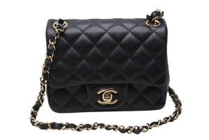 新品同様 CHANEL シャネル ミニマトラッセ16 Sフラップ Sチェーンショルダーバッグ ランダム番台 ココマーク ラムスキン ブラック 中古 4b011816