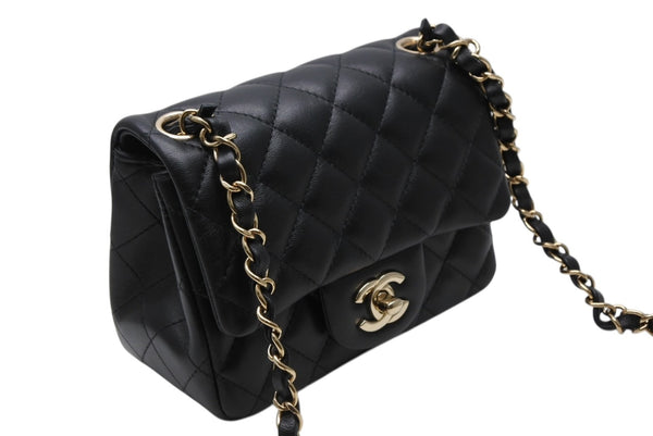 新品同様 CHANEL シャネル ミニマトラッセ16 Sフラップ Sチェーンショルダーバッグ ランダム番台 ココマーク ラムスキン ブラック 中古 4b011816