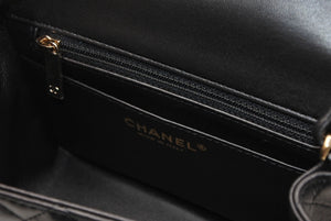 新品同様 CHANEL シャネル ミニマトラッセ16 Sフラップ Sチェーンショルダーバッグ ランダム番台 ココマーク ラムスキン ブラック 中古 4b011816