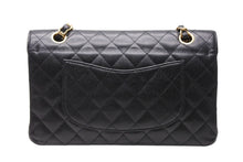 Load image into Gallery viewer, 極美品 CHANEL シャネル マトラッセ25 Wフラップ Wチェーンショルダーバッグ A01164 14番台 ココマーク キャビアスキン ブラック 中古 4b011817