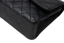 Load image into Gallery viewer, 極美品 CHANEL シャネル マトラッセ25 Wフラップ Wチェーンショルダーバッグ A01164 14番台 ココマーク キャビアスキン ブラック 中古 4b011817