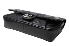 Load image into Gallery viewer, CHANEL シャネル Sフラップ Wチェーンショルダーバッグ 21番台 ココマーク カーフスキン ブラック シルバー金具 美品 中古 4b011815