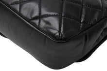 Load image into Gallery viewer, CHANEL シャネル Sフラップ Wチェーンショルダーバッグ 21番台 ココマーク カーフスキン ブラック シルバー金具 美品 中古 4b011815