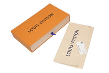 Load image into Gallery viewer, 新品未使用 LOUIS VUITTON ルイヴィトン モノグラム デニム ジッピー ウォレット チェリー 新作 M23161 村上隆 ブルー 中古 4b011858