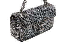 Load image into Gallery viewer, CHANEL シャネル ミニミニマトラッセ14 Sフラップ Sチェーンショルダーバッグ 11番台 ココマーク スパンコール シルバー 美品 中古 4b012253