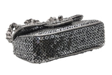 Load image into Gallery viewer, CHANEL シャネル ミニミニマトラッセ14 Sフラップ Sチェーンショルダーバッグ 11番台 ココマーク スパンコール シルバー 美品 中古 4b012253
