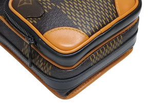 LOUIS VUITTON ルイヴィトン アマゾン メッセンジャーショルダーバッグ N40357 ダミエジャイアント NIGO LVスクエアード 美品 中古 4b011639