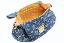 Load image into Gallery viewer, LOUIS VUITTON ルイヴィトン ミニプリーティ ワンショルダーバッグ M95050 モノグラム デニム インディゴブルー 美品 中古 4b011638